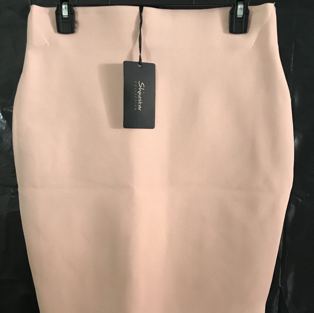knee skirt peach color